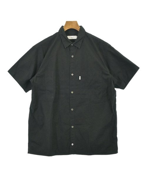 Graphpaper เสื้อลำลอง