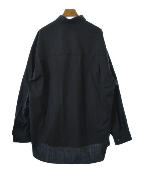 Graphpaper เสื้อลำลอง