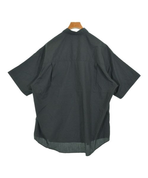 Graphpaper เสื้อลำลอง