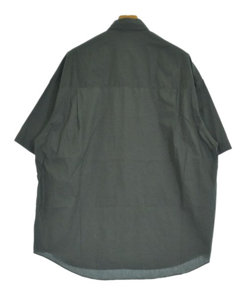 Graphpaper เสื้อลำลอง