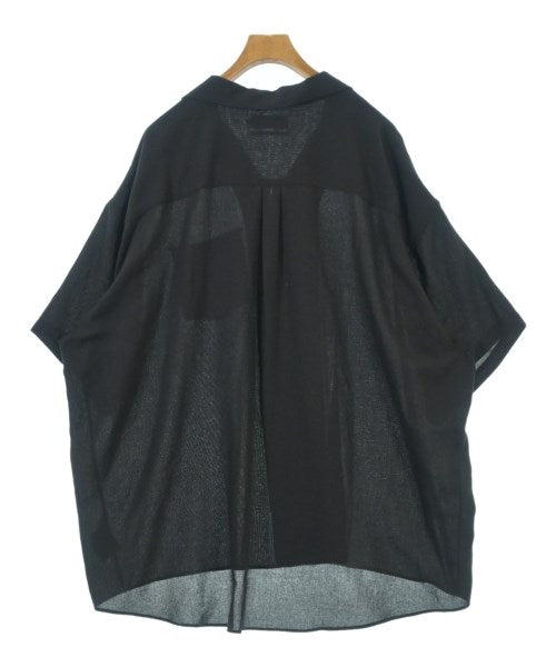 Graphpaper เสื้อลำลอง