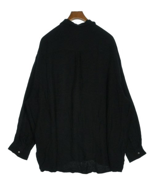 Graphpaper เสื้อลำลอง