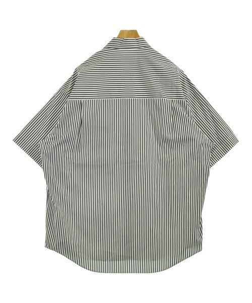 Graphpaper เสื้อลำลอง