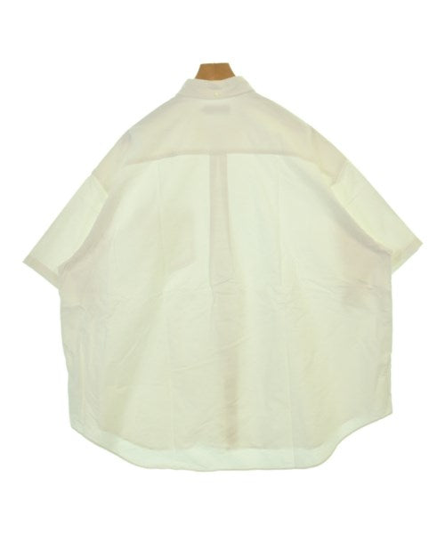 Graphpaper เสื้อลำลอง