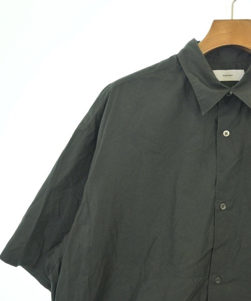 Graphpaper เสื้อลำลอง