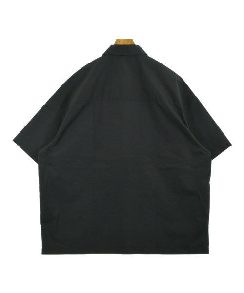 Graphpaper เสื้อลำลอง