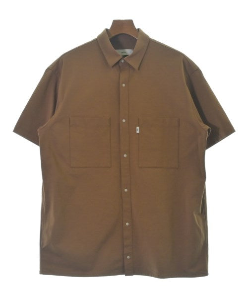 Graphpaper เสื้อลำลอง