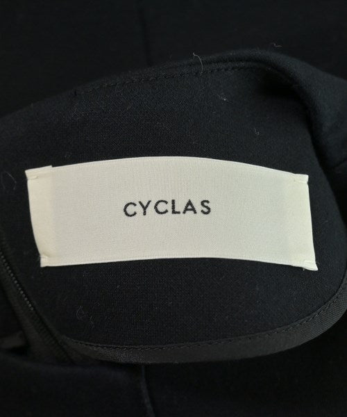 CYCLAS เสื้อยืด/เสื้อท็อปส์