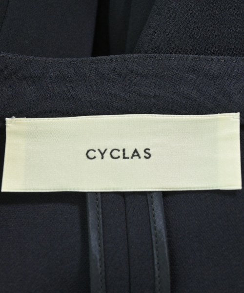CYCLAS แจ็คเก็ตไม่มีปก