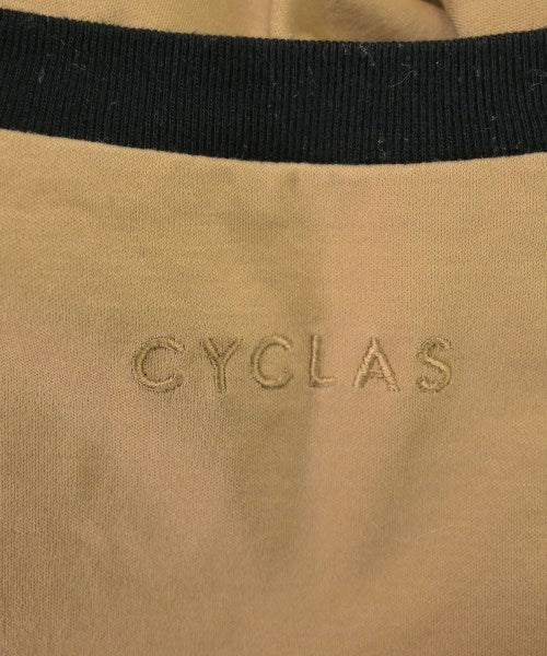 CYCLAS เสื้อยืด/เสื้อท็อปส์