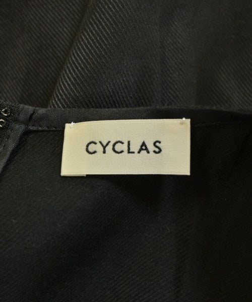 CYCLAS เสื้อสตรี