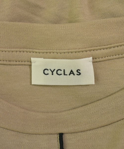 CYCLAS เสื้อยืด/เสื้อท็อปส์