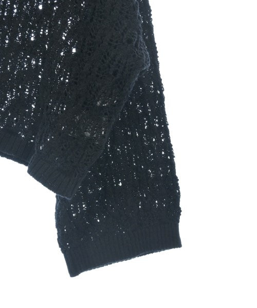 Cloche เสื้อกันหนาว