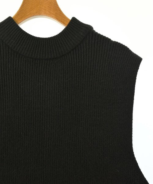 Cloche เสื้อกั๊ก