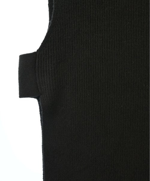 Cloche เสื้อกั๊ก