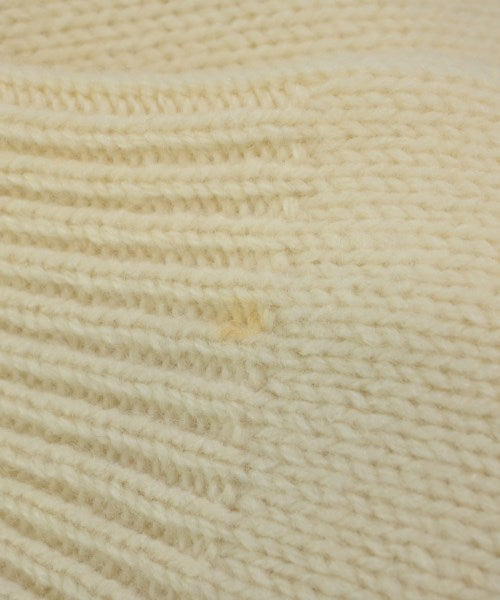 Cloche เสื้อกันหนาว