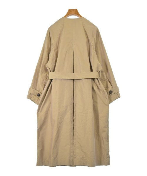 Cloche เสื้อโค้ท อื่น