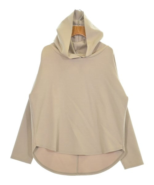 Cloche เสื้อฮู้ด