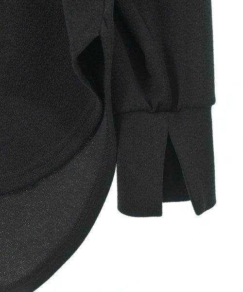 Cloche เสื้อยืด/เสื้อท็อปส์