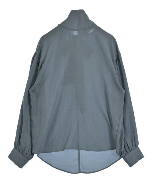 Cloche เสื้อสตรี