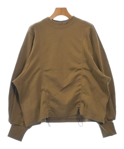 Cloche เสื้อยืด/เสื้อท็อปส์
