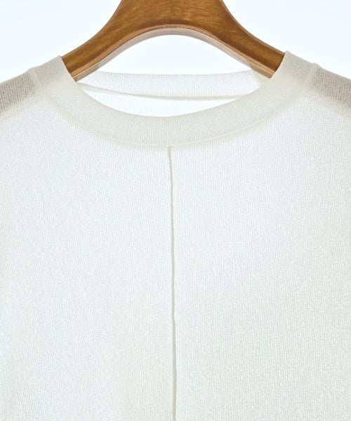 Cloche เสื้อกันหนาว