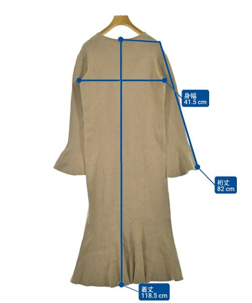 RIM.ARK ชุดเดรส