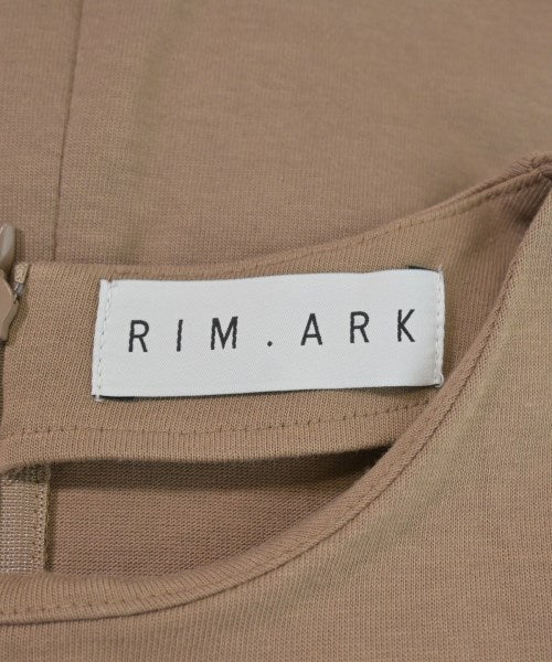 RIM.ARK ชุดเดรส