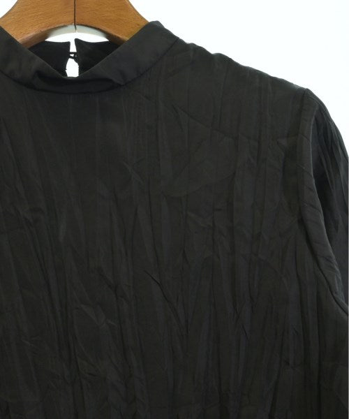 RIM.ARK เสื้อสตรี