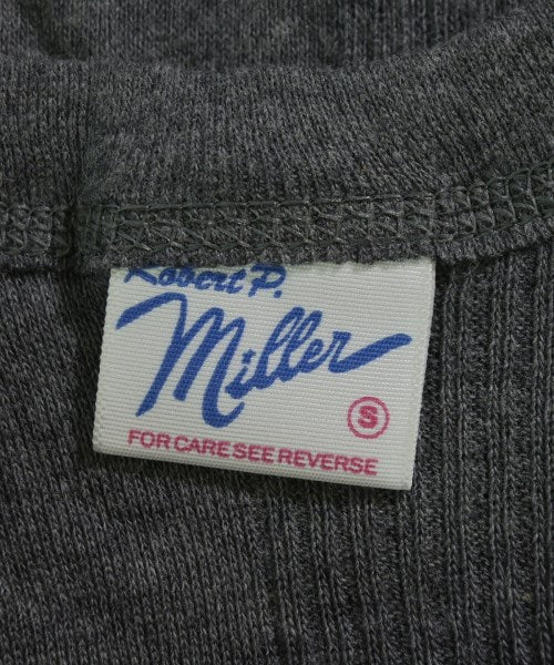 Robert P.Miller เสื้อกล้าม
