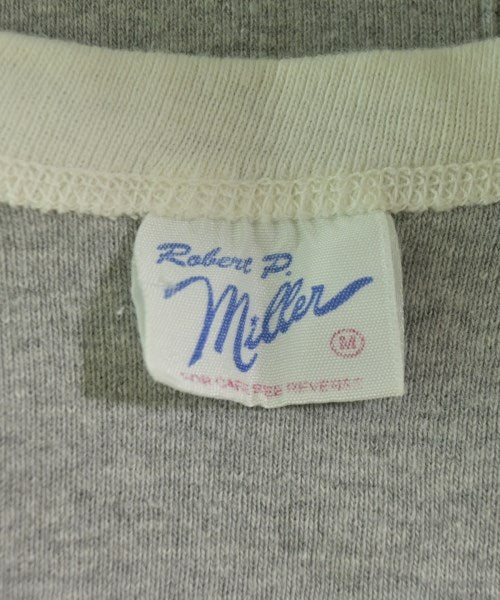 Robert P.Miller เสื้อกล้าม