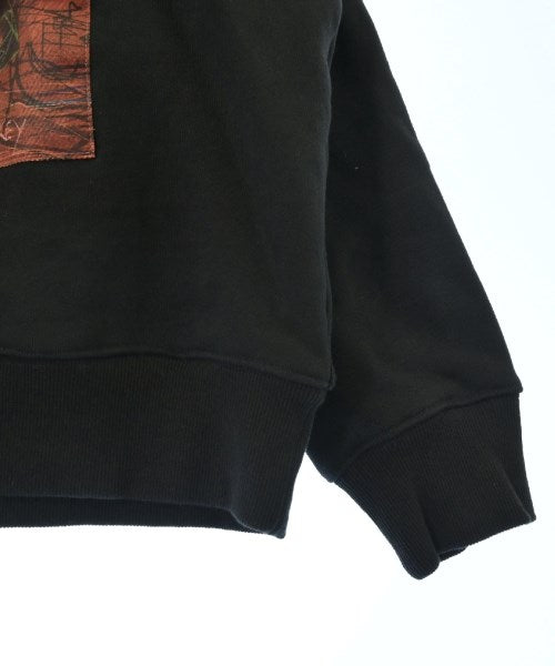 WIZZARD เสื้อสเวตเตอร์