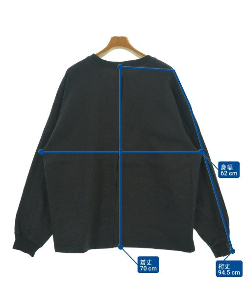 ROUNDABOUT เสื้อยืด/เสื้อท็อปส์