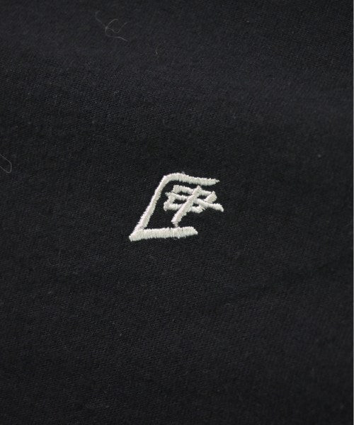 Tenbox เสื้อยืด/เสื้อท็อปส์