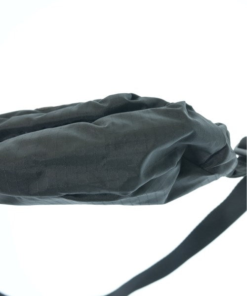FREDRIK PACKERS กระเป๋าสะพาย