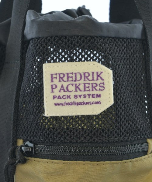 FREDRIK PACKERS กระเป๋าถือ