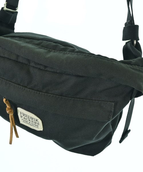 FREDRIK PACKERS กระเป๋าสะพาย