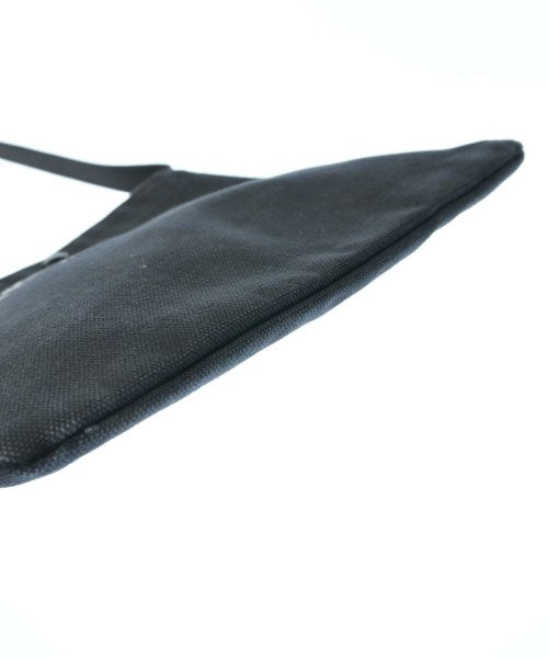 FREDRIK PACKERS กระเป๋าสะพาย