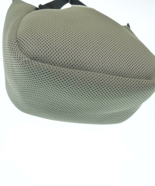 FREDRIK PACKERS กระเป๋าสะพาย