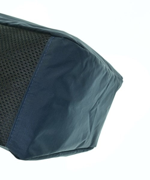 FREDRIK PACKERS กระเป๋าสะพาย