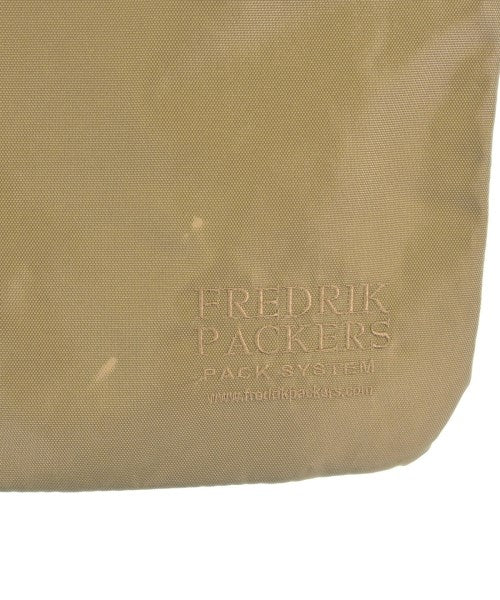 FREDRIK PACKERS กระเป๋าสะพาย