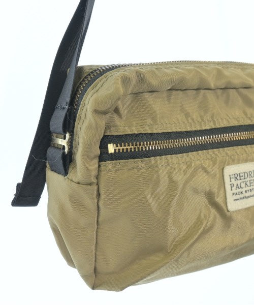 FREDRIK PACKERS กระเป๋าสะพาย