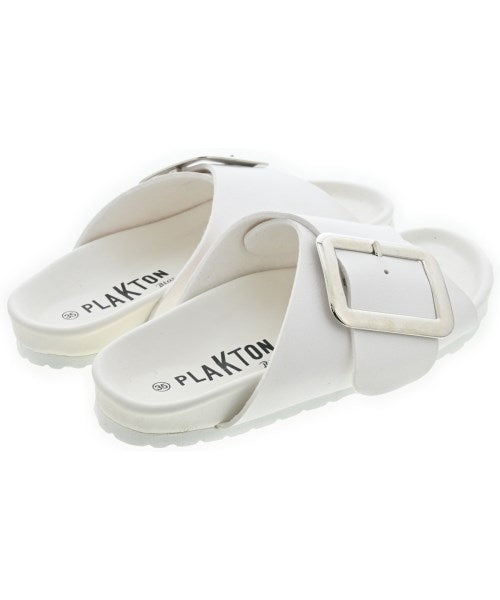 PLAKTON รองเท้าแตะ