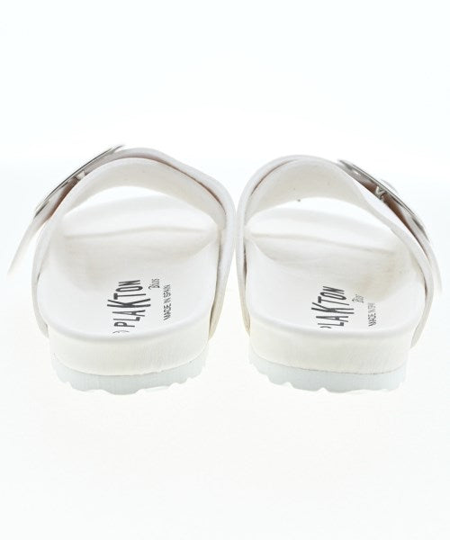 PLAKTON รองเท้าแตะ