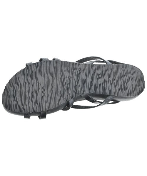 PLAKTON รองเท้าแตะ