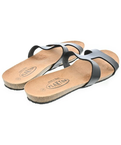 PLAKTON รองเท้าแตะ