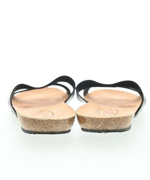 PLAKTON รองเท้าแตะ