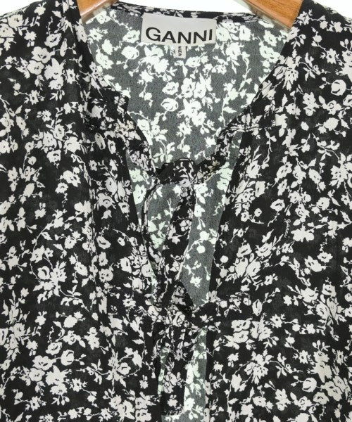 Ganni เสื้อสตรี