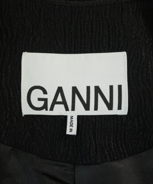 Ganni แจ็คเก็ตไม่มีปก