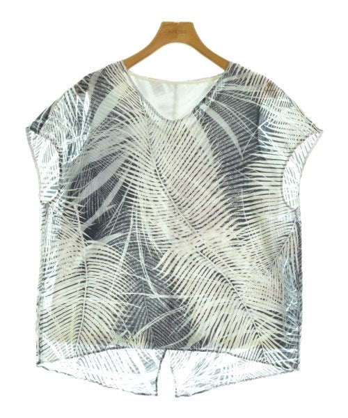 COMME CA เสื้อสตรี